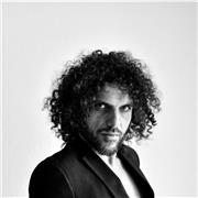 Profesor Yoga y Meditación imparte clases presenciales